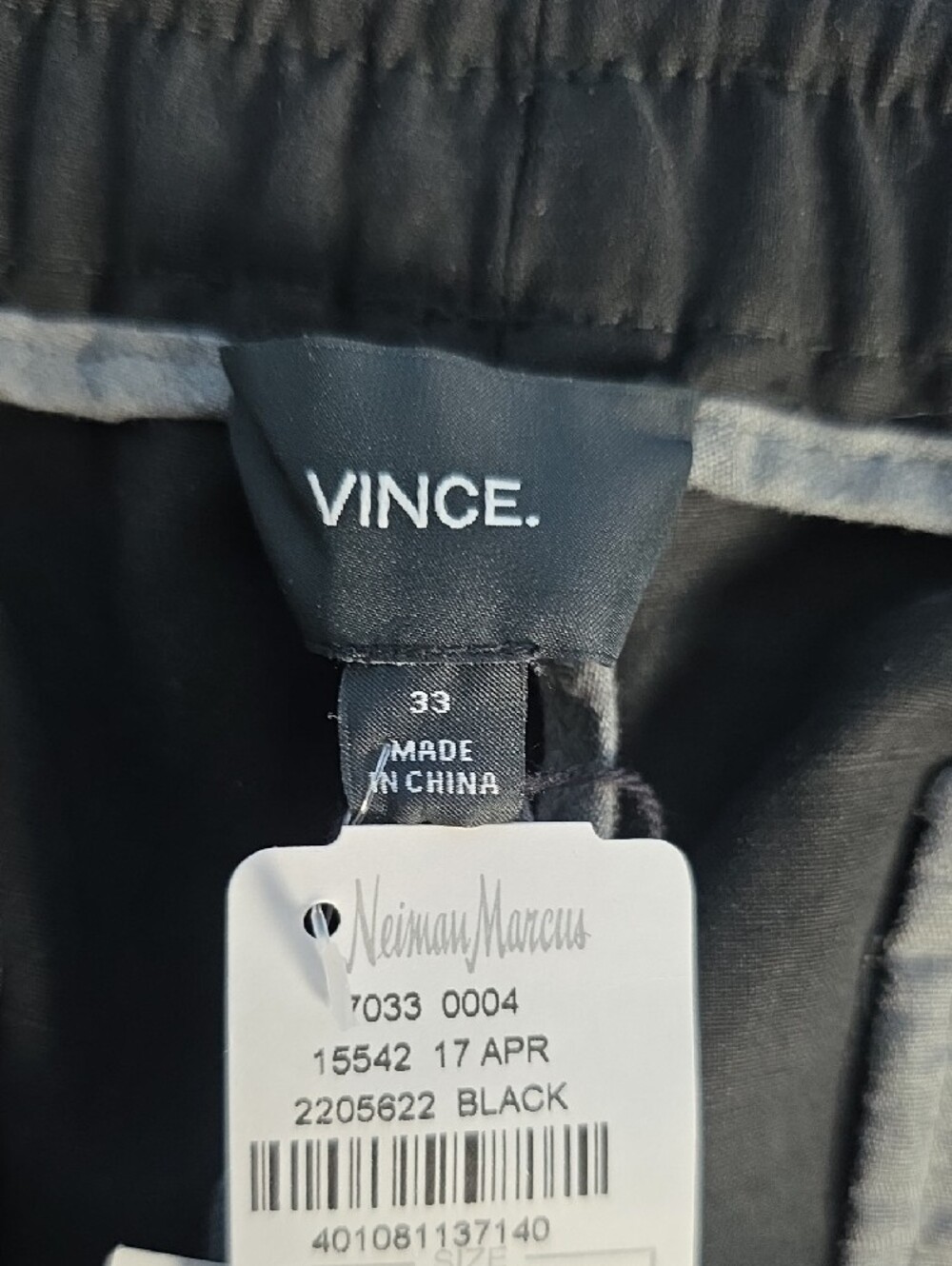 Vince Men’s 33 Black Cropped Cargo Pants NEW Neiman Marcus